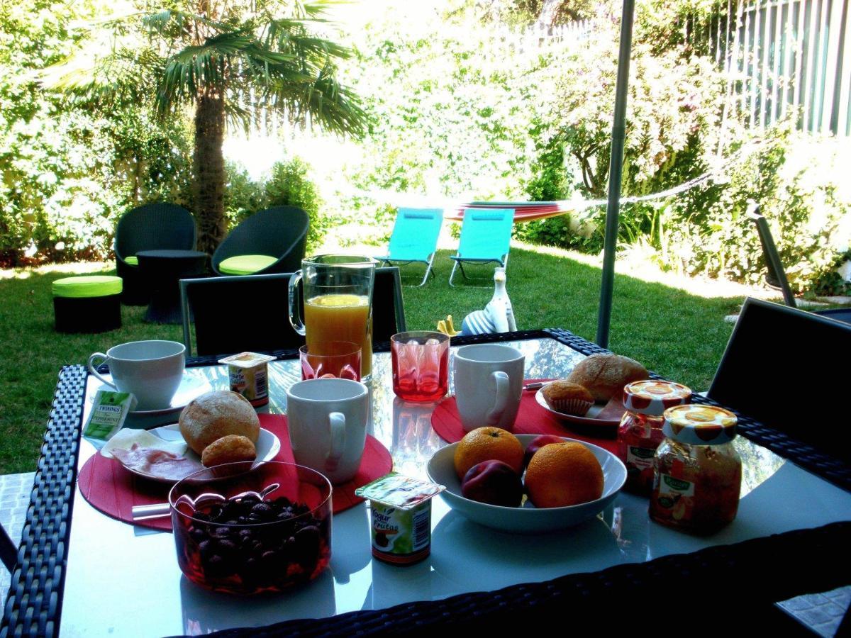 Dolce Cascais Guest House ภายนอก รูปภาพ