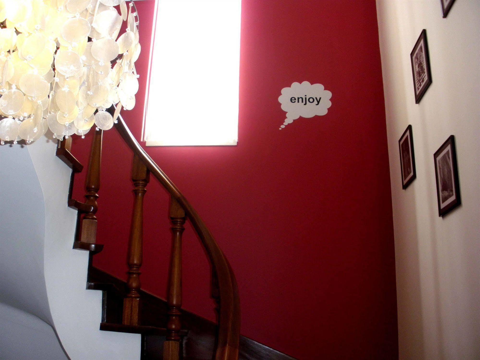 Dolce Cascais Guest House ภายนอก รูปภาพ